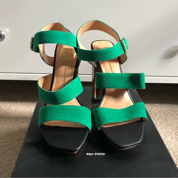 Green strappy Dolce Vita Heels 💚 - Picture 2 of 6